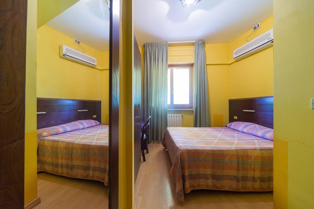 Hotel Del Camerlengo Fara San Martino Room photo