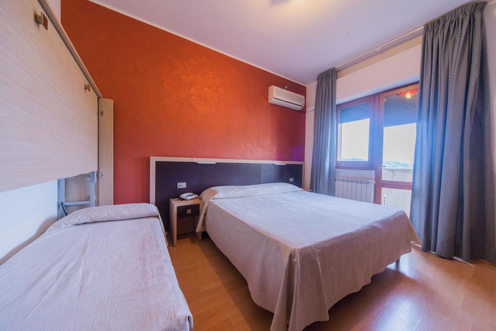 Hotel Del Camerlengo Fara San Martino Room photo